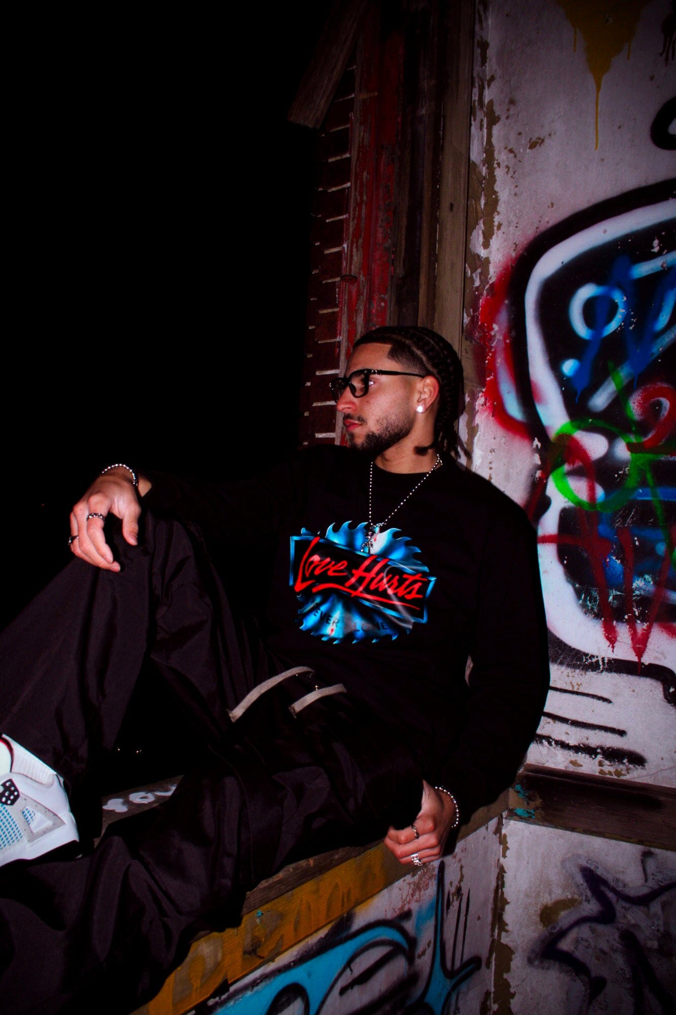 MSUD.CO Longsleeve LOVE HURTS